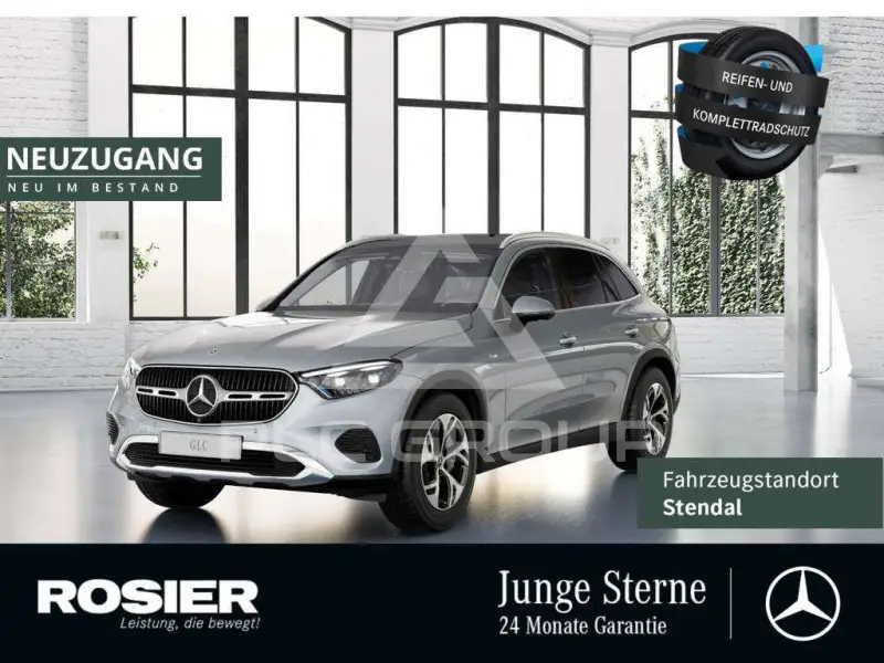 2025 Mercedes Benz GLC 300