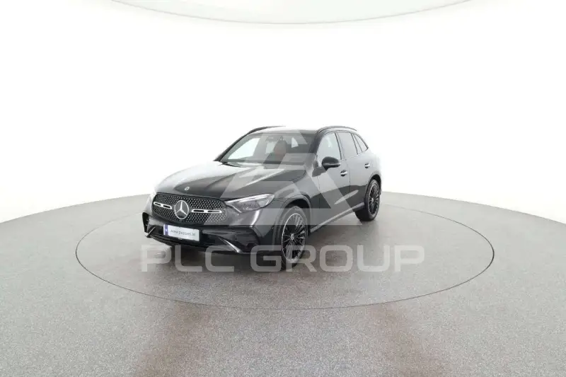 2025 Mercedes Benz GLC 300