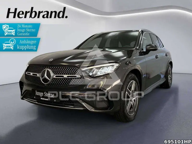 2025 Mercedes Benz GLC 300