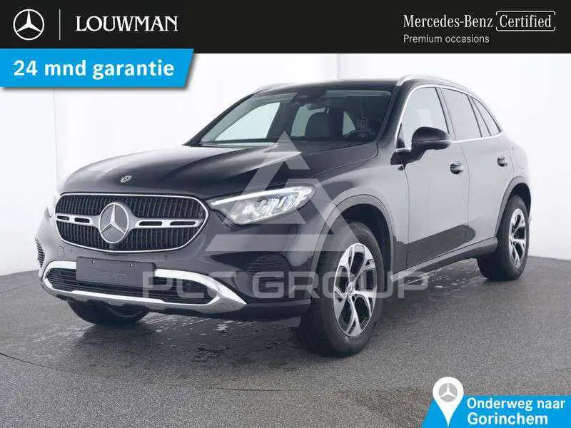 2025 Mercedes Benz GLC 300
