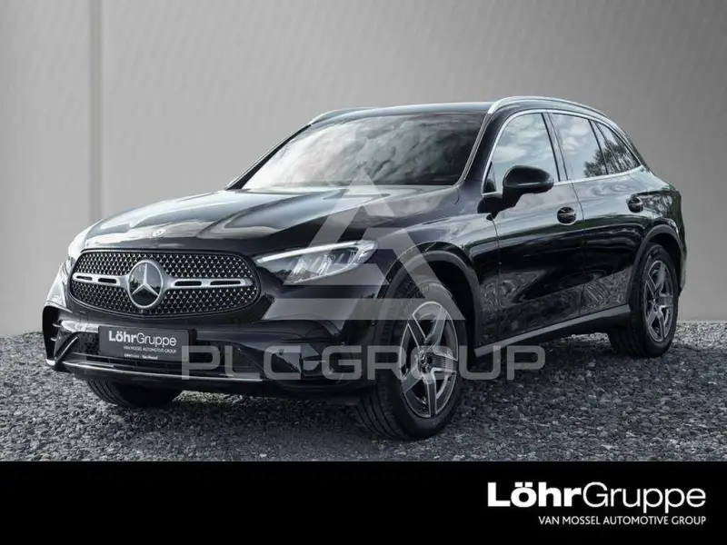 2025 Mercedes Benz GLC 300