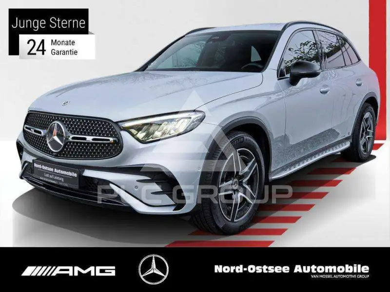 2025 Mercedes Benz GLC 300