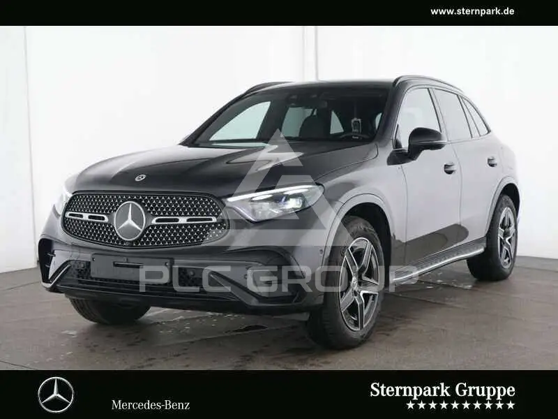 2025 Mercedes Benz GLC 300