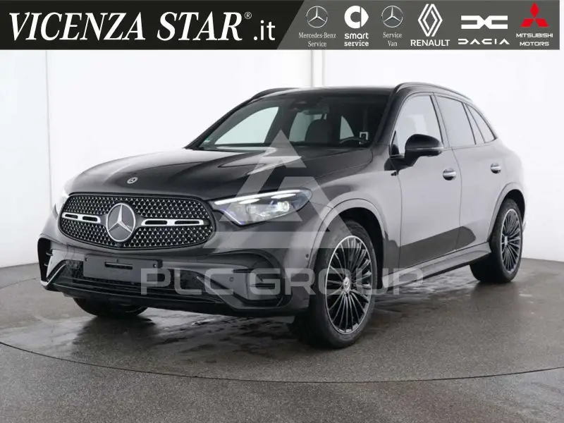 2025 Mercedes Benz GLC 300