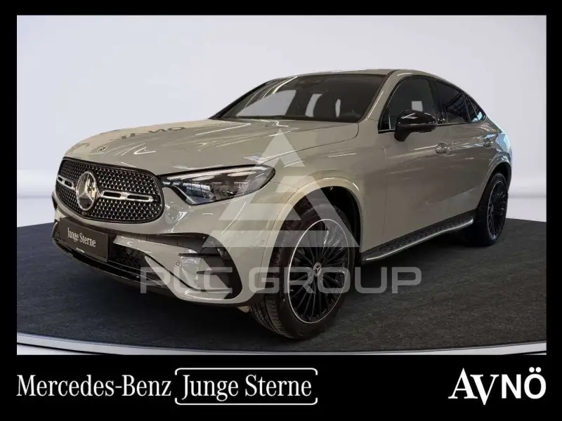 2025 Mercedes Benz GLC 300