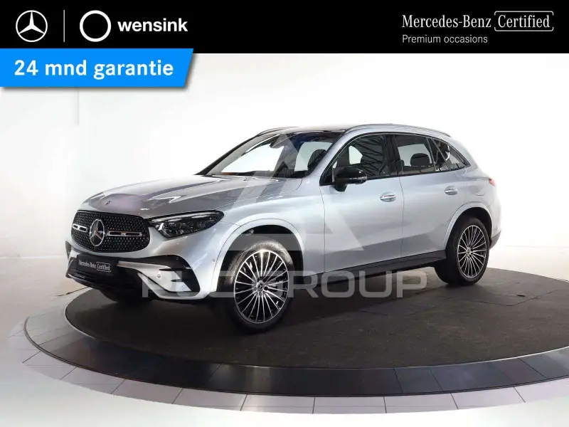 2025 Mercedes Benz GLC 300