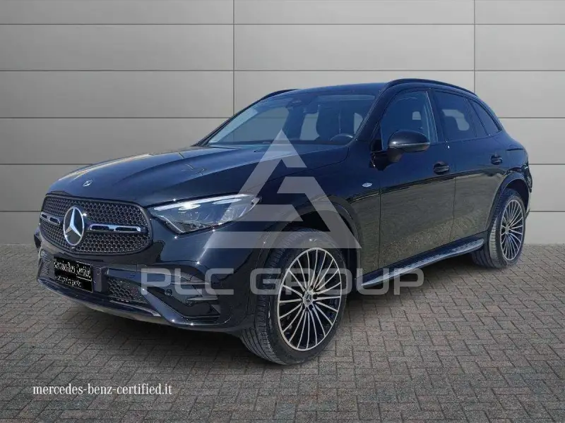 2025 Mercedes Benz GLC 300