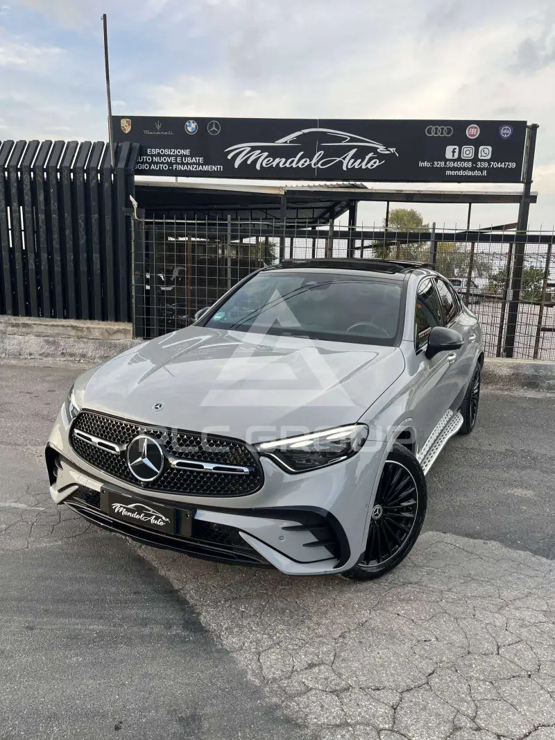 2025 Mercedes Benz GLC 300
