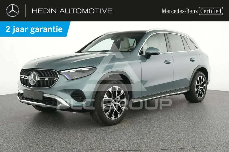 2025 Mercedes Benz GLC 300