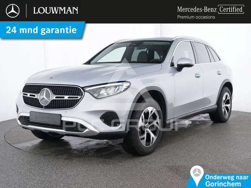 2025 Mercedes Benz GLC 300