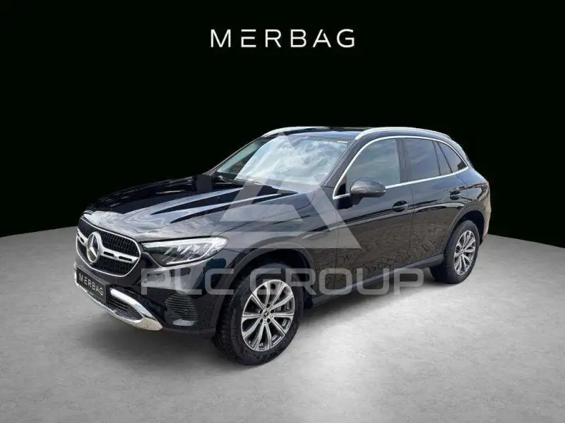 2025 Mercedes Benz GLC 300