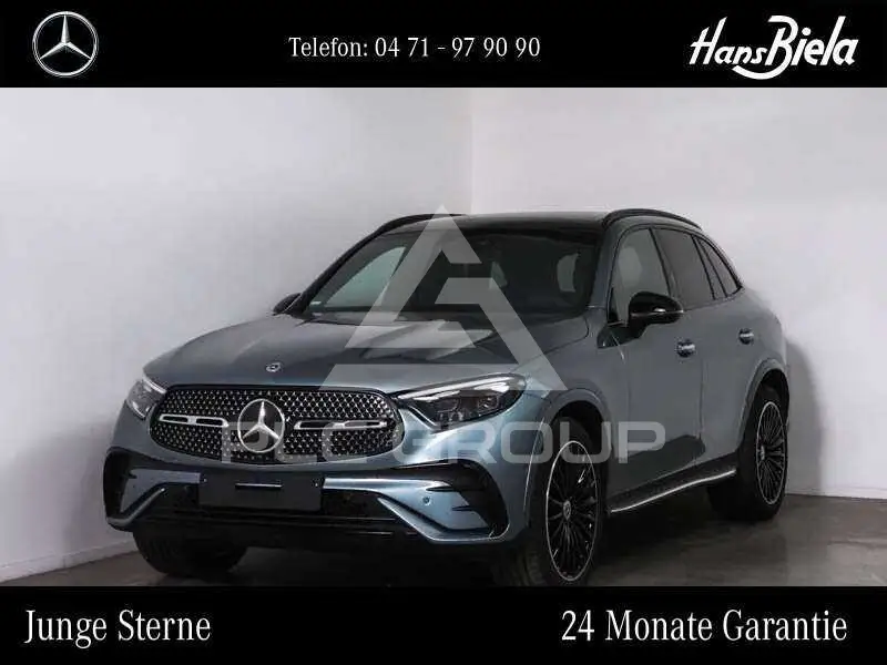 2025 Mercedes Benz GLC 300