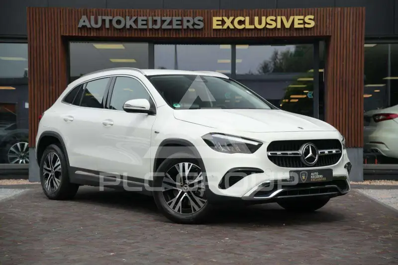 2025 Mercedes Benz GLA 250