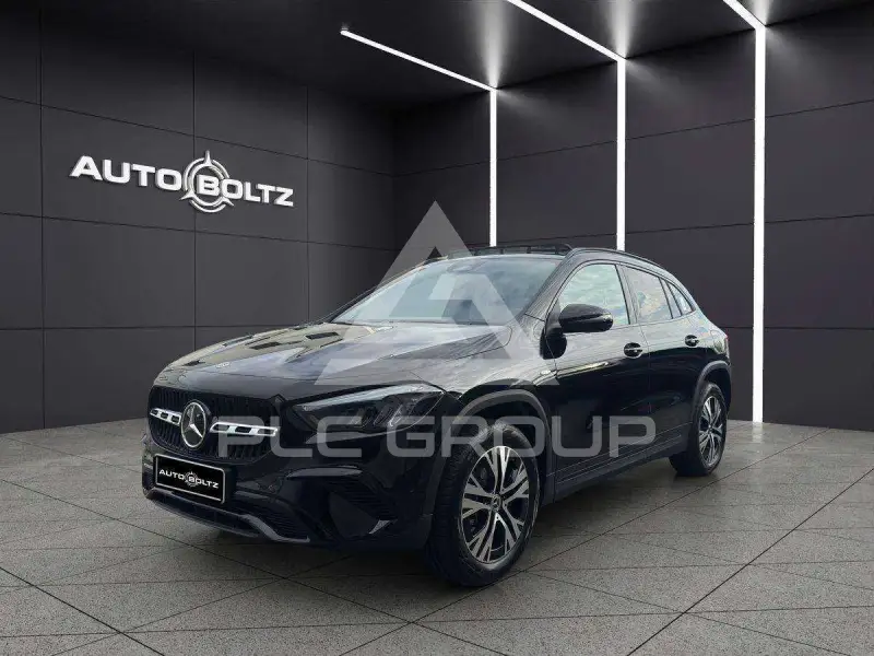 2025 Mercedes Benz GLA 250