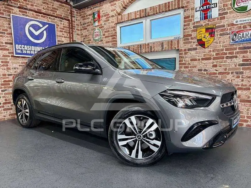 2025 Mercedes Benz GLA 250