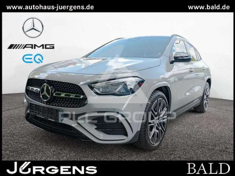 2025 Mercedes Benz GLA 250