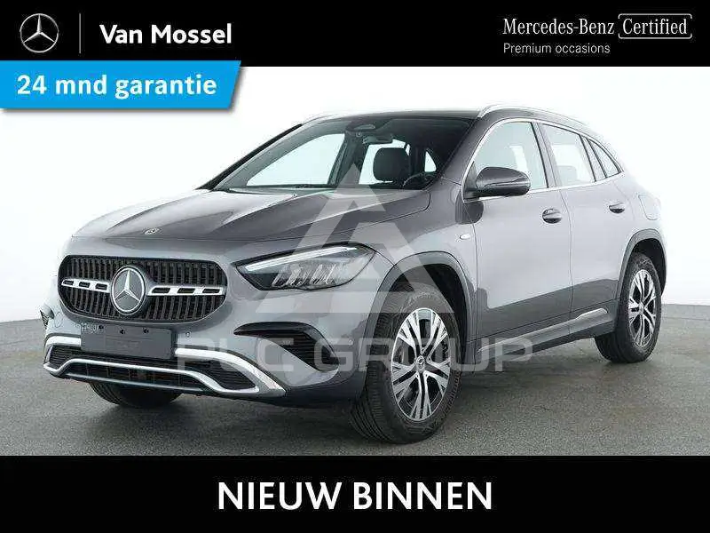 2025 Mercedes Benz GLA 250