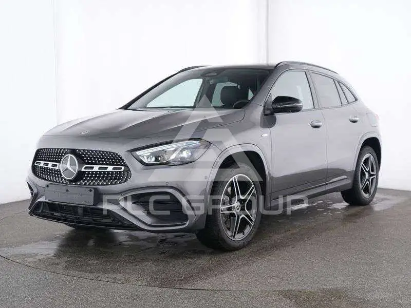 2025 Mercedes Benz GLA 250