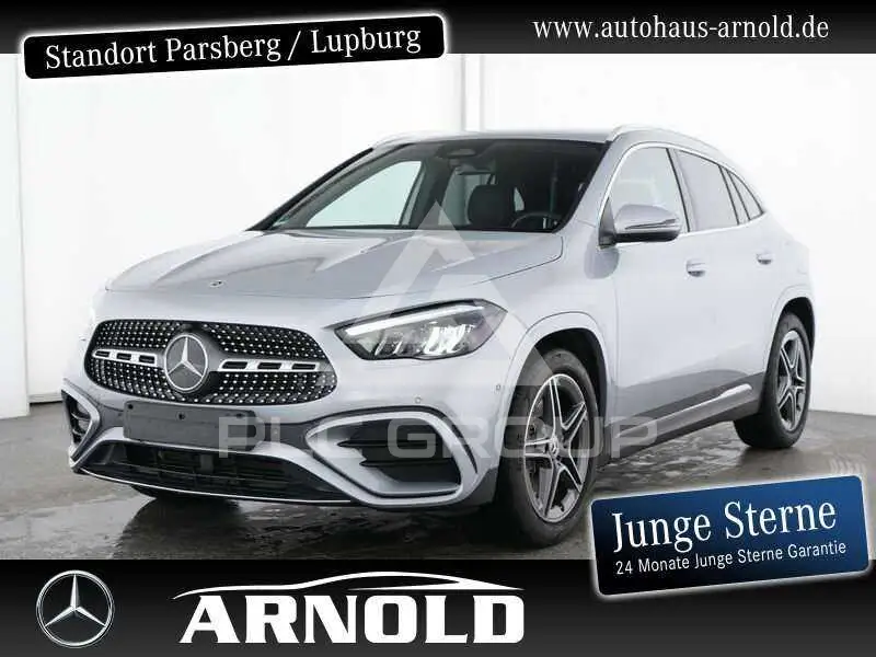 2025 Mercedes Benz GLA 250
