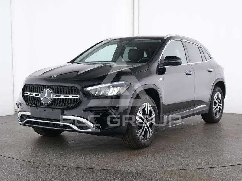 2025 Mercedes Benz GLA 250