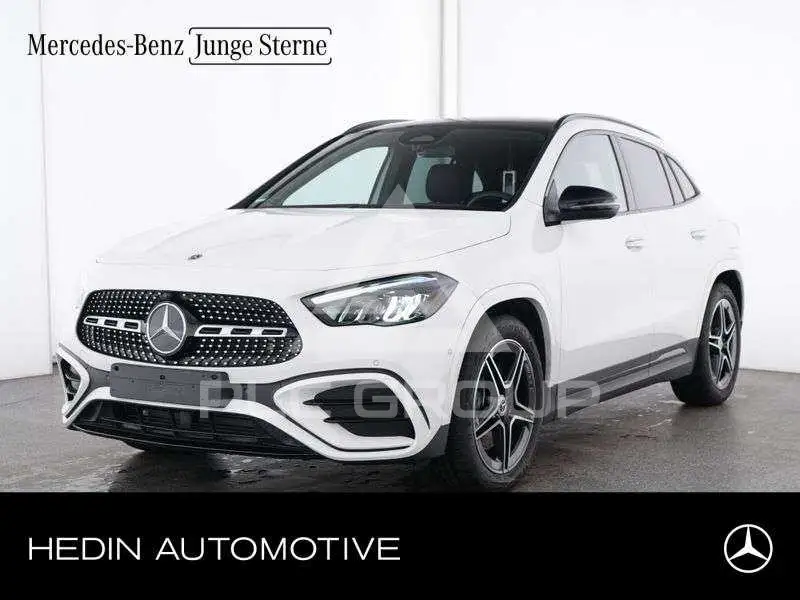 2025 Mercedes Benz GLA 250