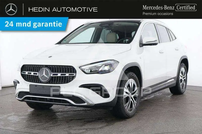 2025 Mercedes Benz GLA 250