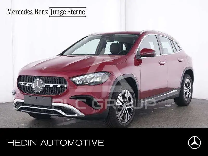 2025 Mercedes Benz GLA 250