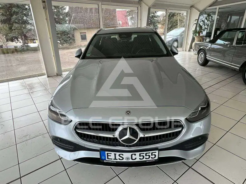 2025 Mercedes Benz C 220