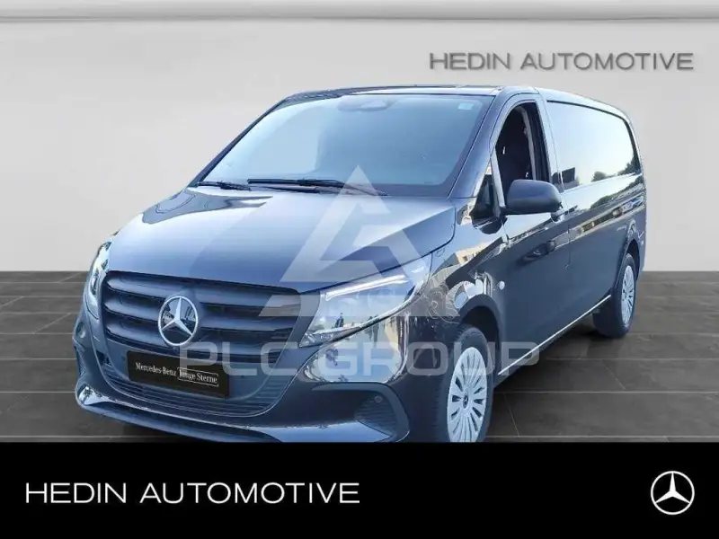 2025 Mercedes Benz EQV
