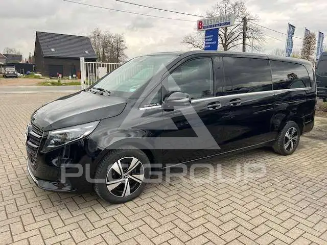 2025 Mercedes Benz V