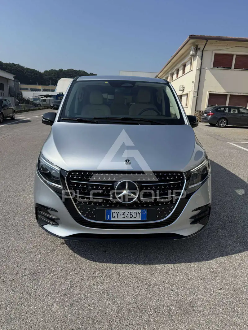 2025 Mercedes Benz V