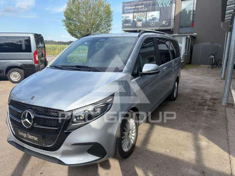 2025 Mercedes Benz V