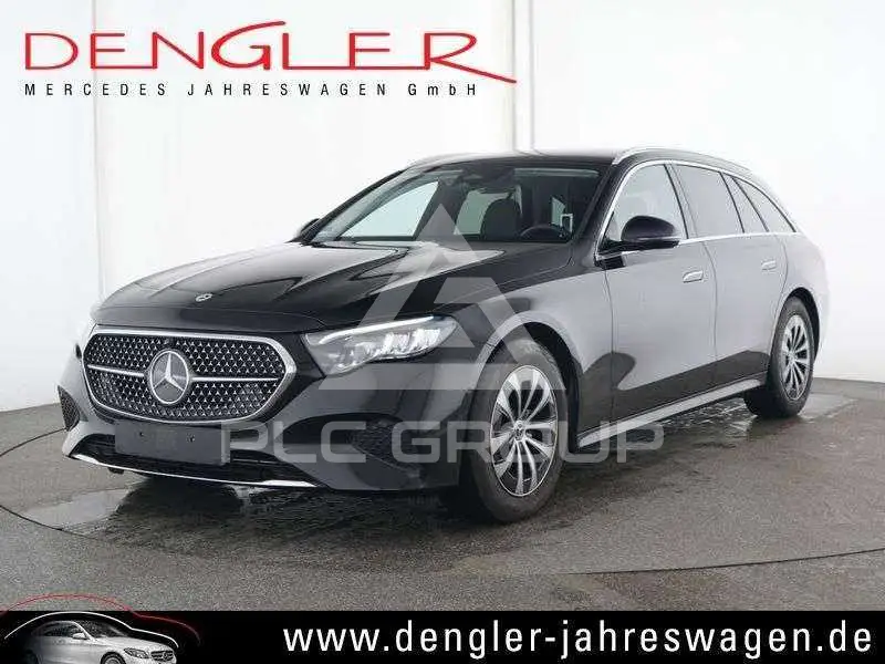 2025 Mercedes Benz E 200