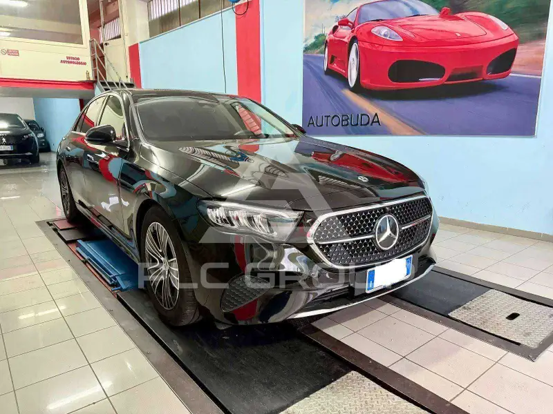 2025 Mercedes Benz E 200