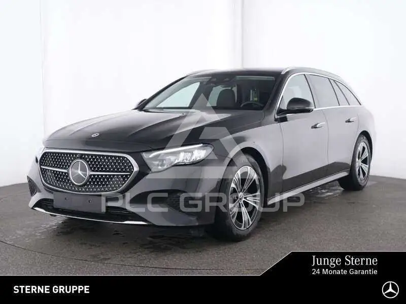 2025 Mercedes Benz E 200
