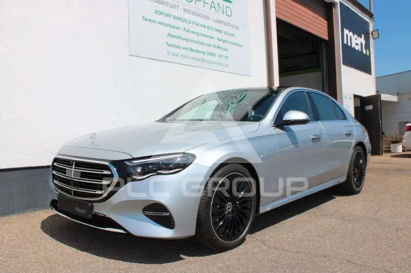 2025 Mercedes Benz E 200