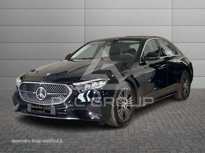 2025 Mercedes Benz E 200