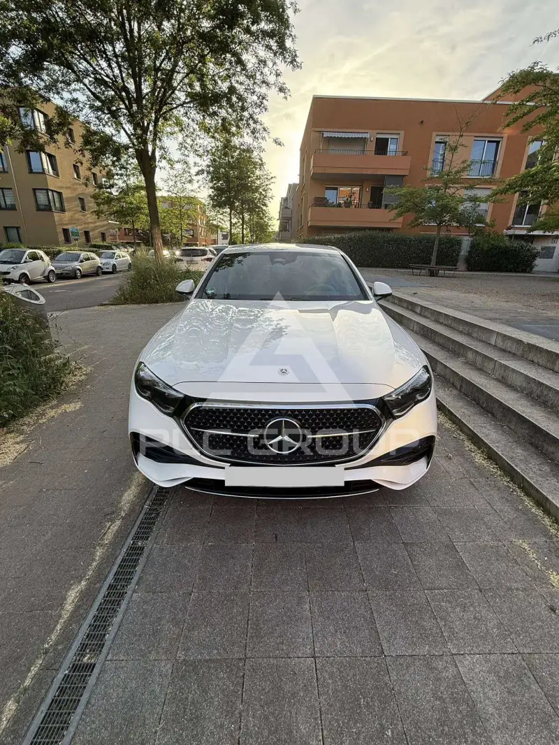 2025 Mercedes Benz E 200