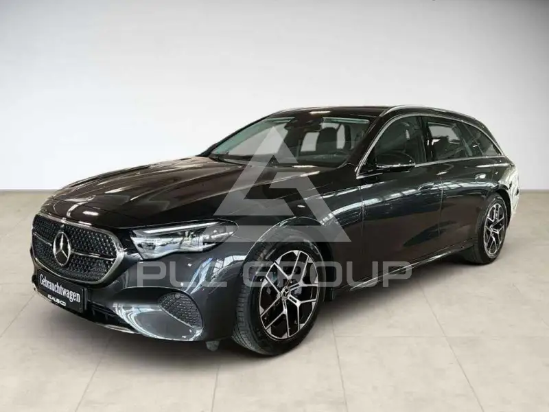 2025 Mercedes Benz E 200