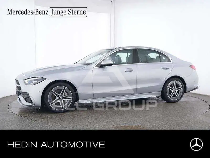 2025 Mercedes Benz C 180
