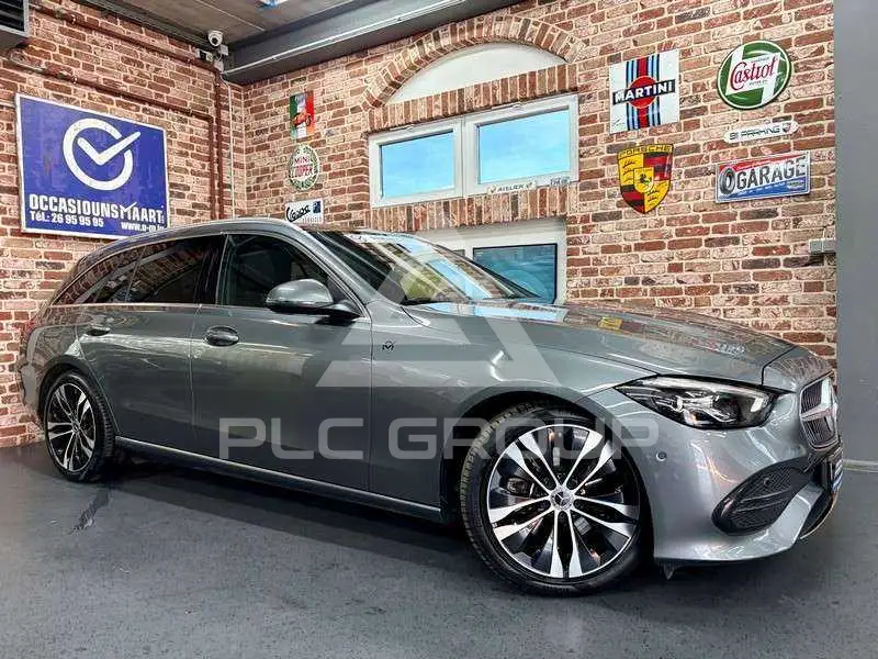 2025 Mercedes Benz C 200