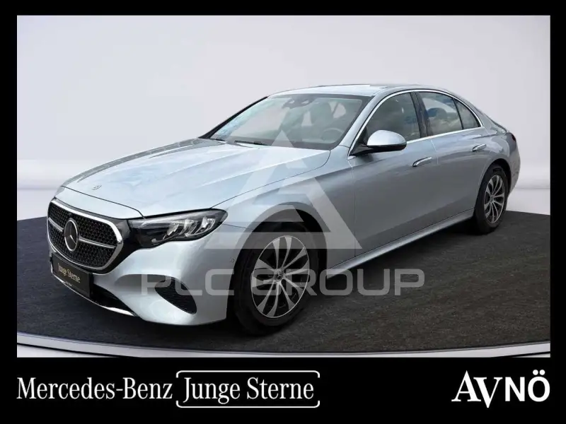 2025 Mercedes Benz E 220