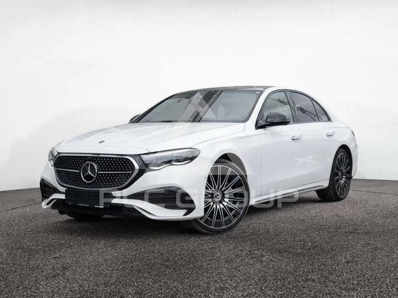 2025 Mercedes Benz E 220