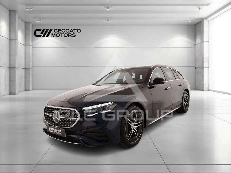 2025 Mercedes Benz E 220