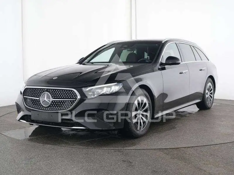 2025 Mercedes Benz E 220