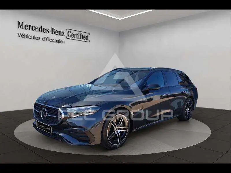 2025 Mercedes Benz E 220