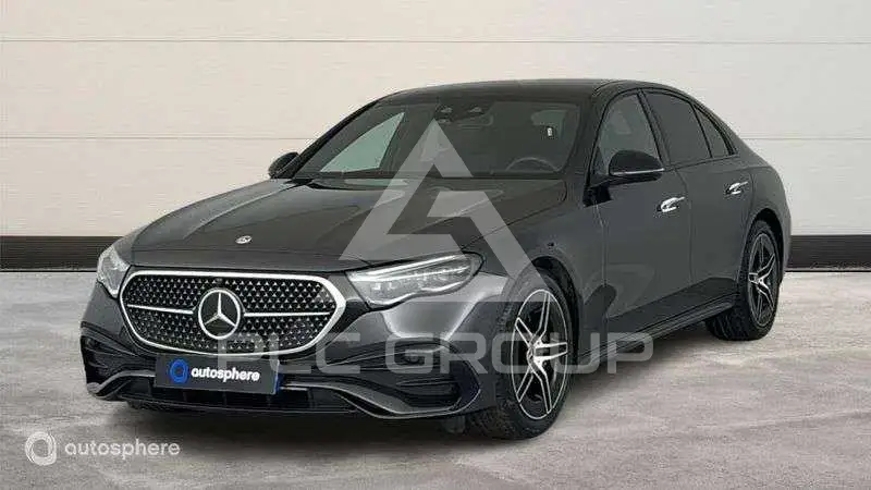 2025 Mercedes Benz E 220