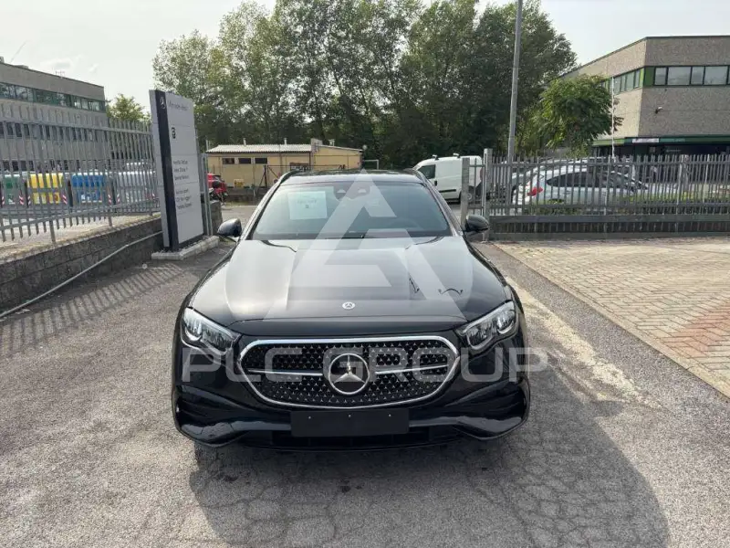 2025 Mercedes Benz E 220