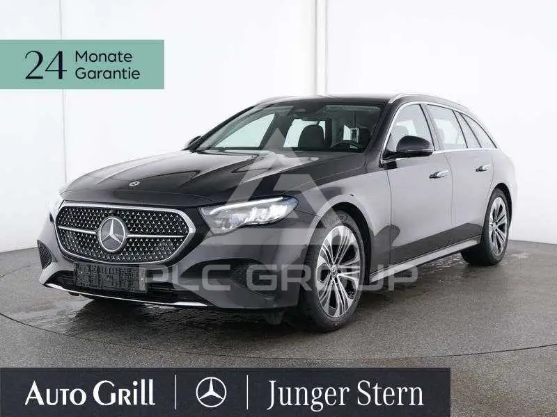 2025 Mercedes Benz E 220