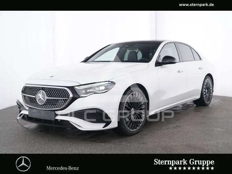 2025 Mercedes Benz E 220